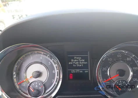 2016 Chrysler Town & Country Limited Platinum from USA, damaged, VIN 2C4RC1GG3GR222166